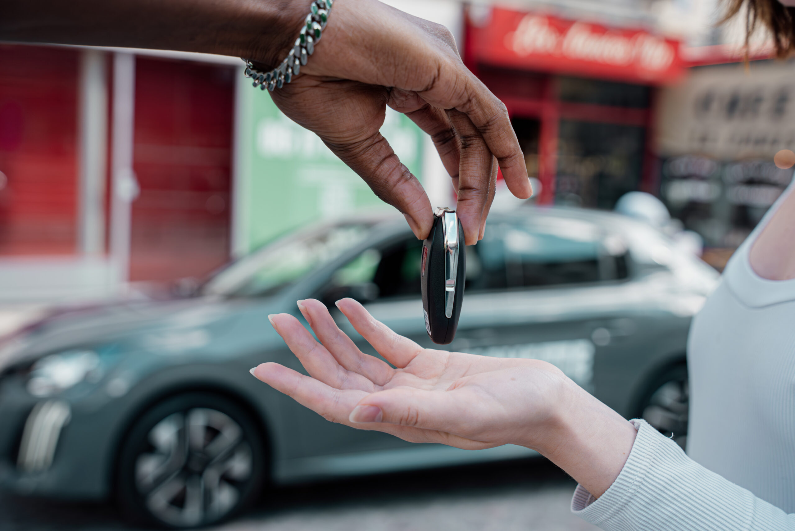 les clés de la voiture en auto ecole