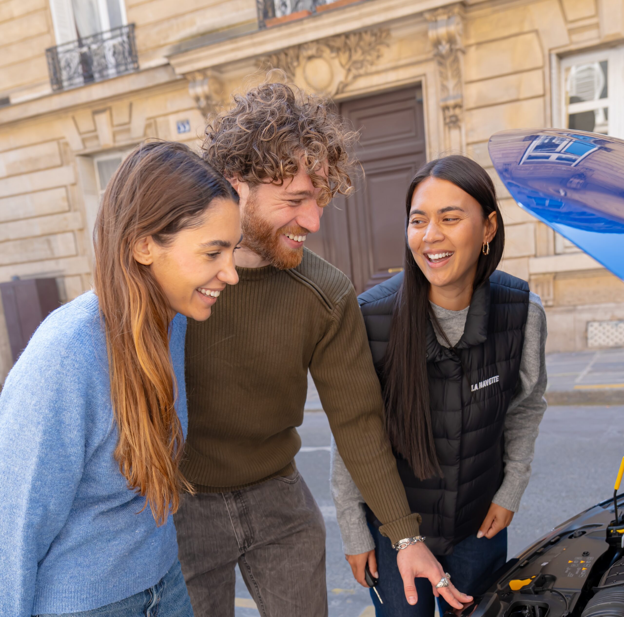 moniteur, élève et accompagnateur pendant le rendez-vous préalable de départ en AAC.